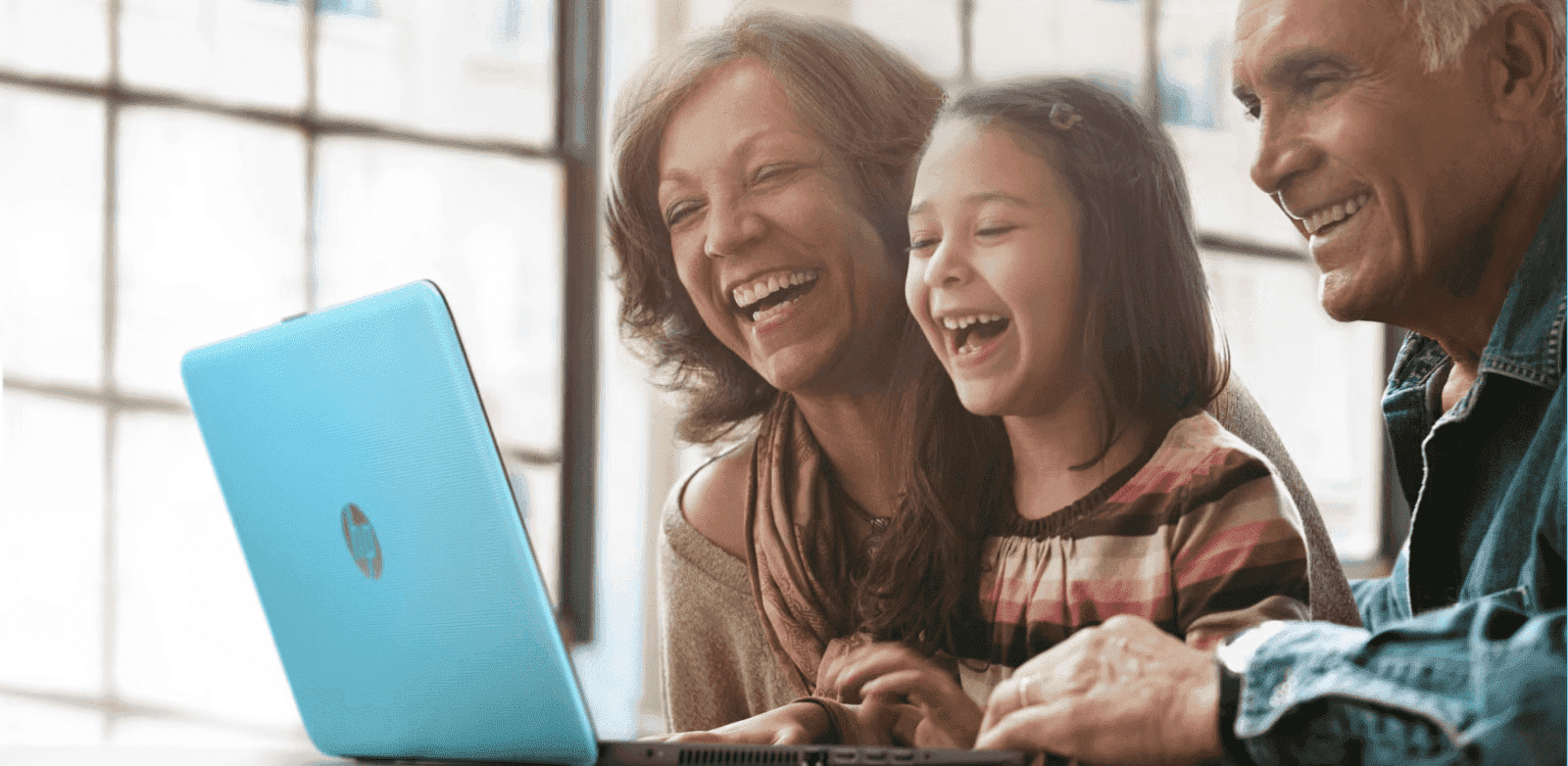 Laptop HP con micrófono interno para usuarios mexicanos