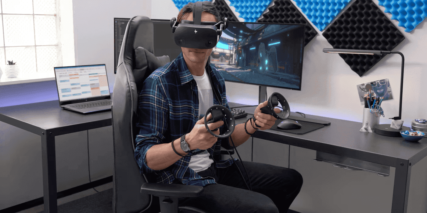 Jugador disfrutando juegos de realidad virtual con sistema HP OMEN